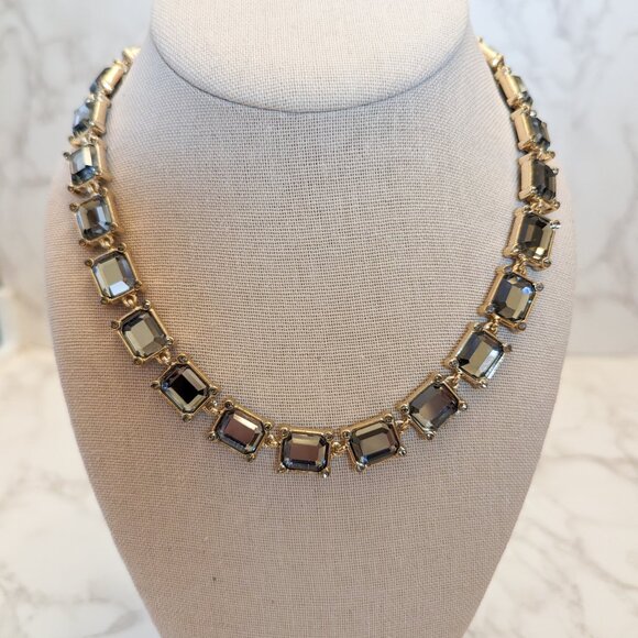 White House Black Market Reversible Goldtone Necklace - Picture 5 of 8